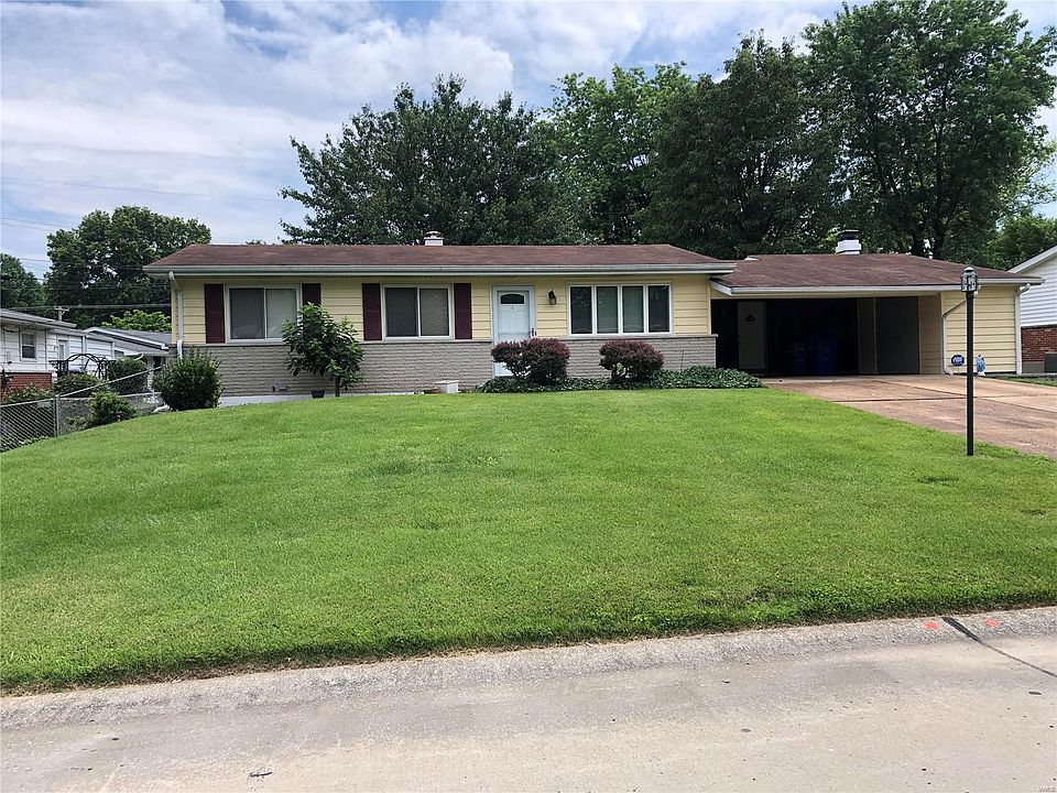 1st image of 436 Terryville Dr