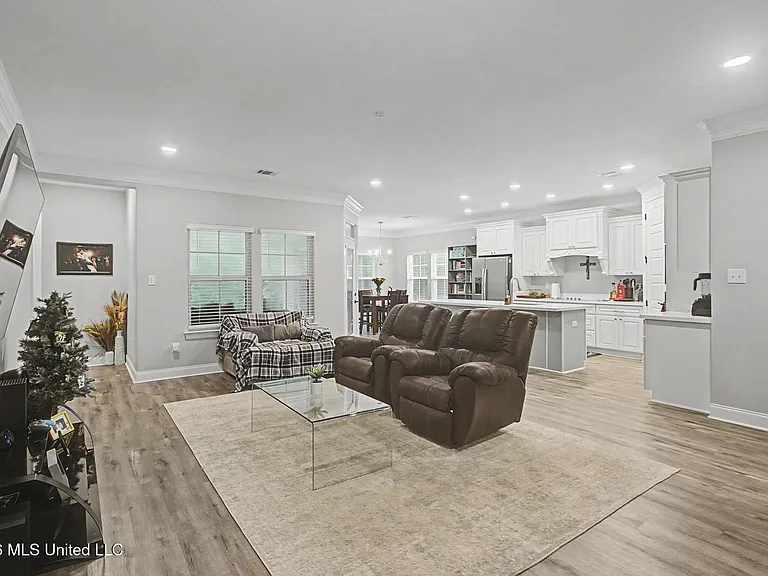16821 W Landon Green Dr — Photo 5