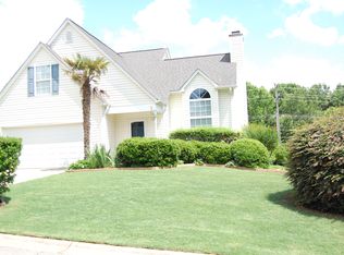 613 Riverside Chase Cir, Greer, SC 29650