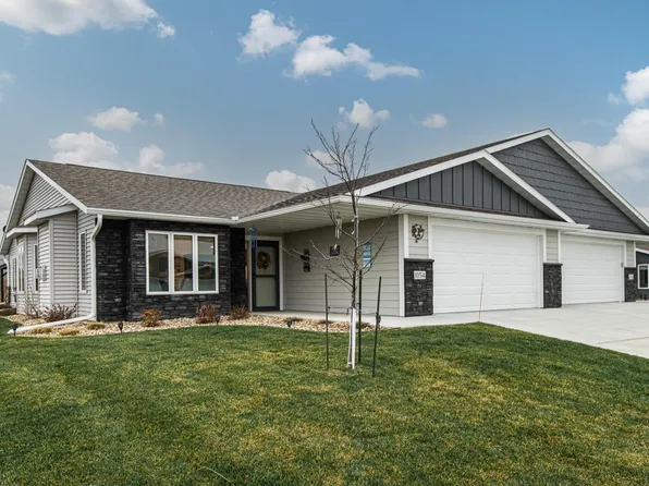 1054 Golf Vista Dr NE, Byron, MN 55920