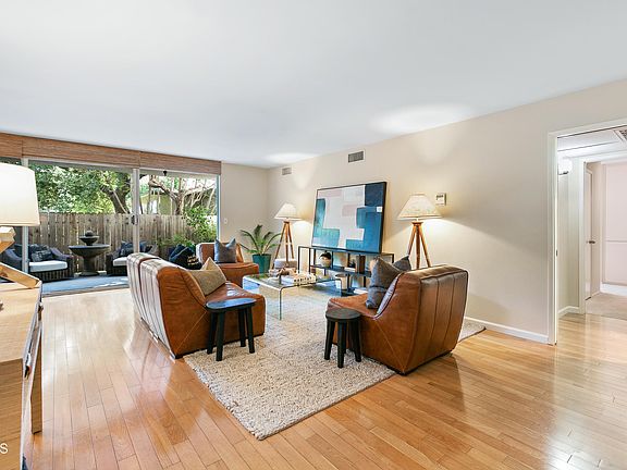 5th image of 330 W California Blvd APT 115