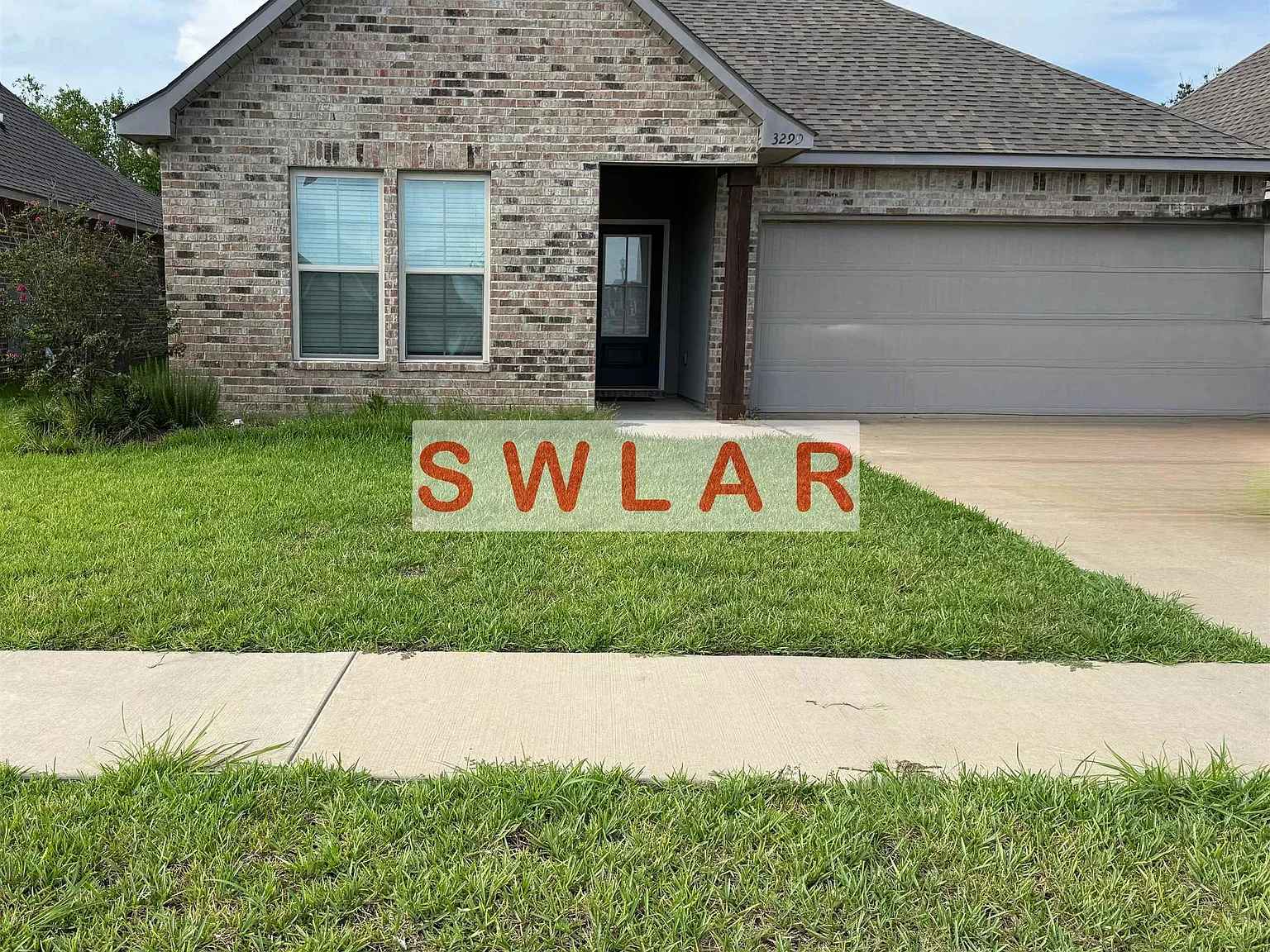 4 bed, 2.5 bath, 1851 sqft, $2,500 — Photo 1