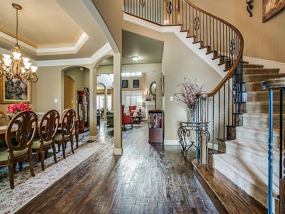 3rd image of 1826 San Leanna Dr