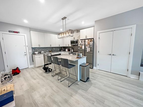 2nd image of 510 Grand Ave #203