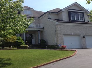 5 Allsop Ct, West Orange, NJ 07052