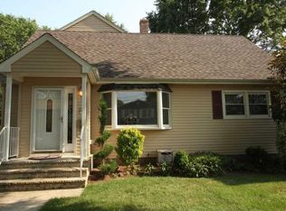 27 Gracel St, Bloomfield, NJ 07003