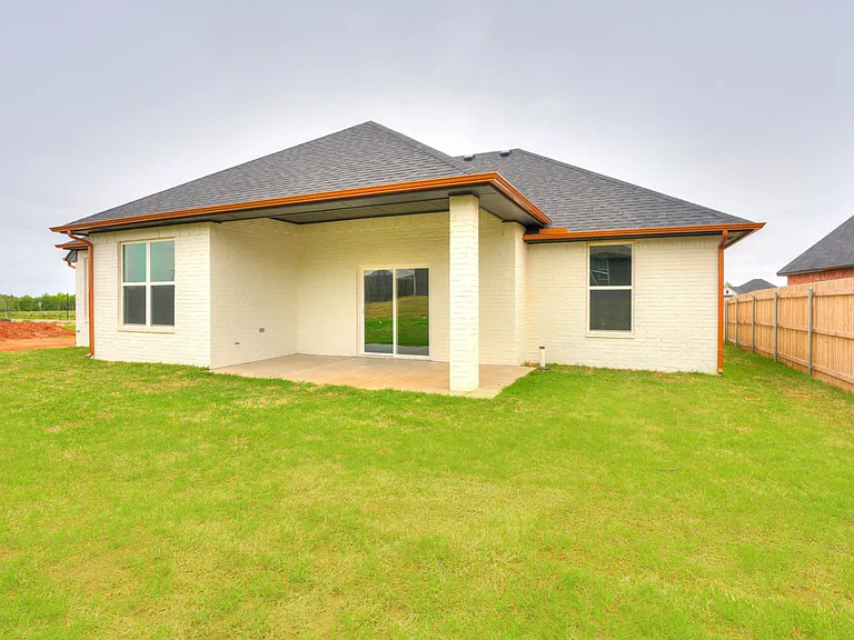 14301 Village Trl — Photo 49