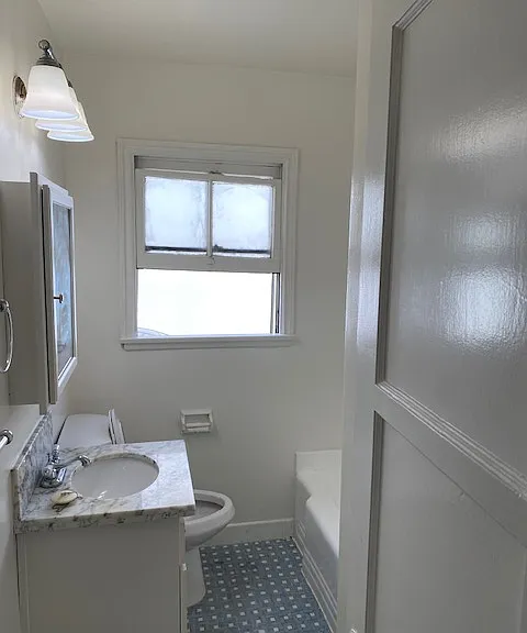 1355 E 3rd St #1355 — Photo 13