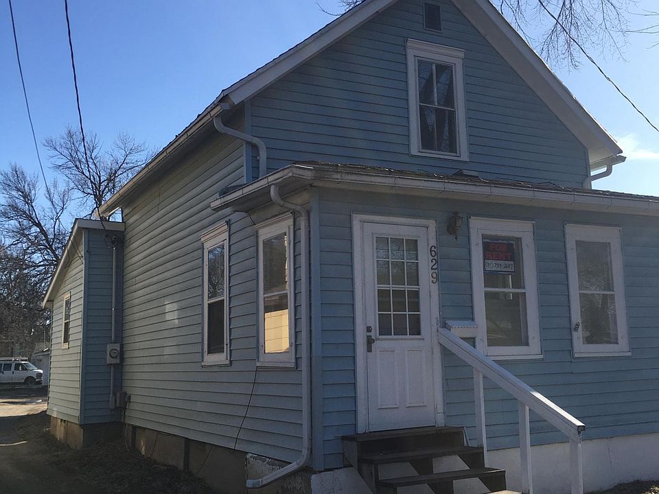 629 6th Avenue South, Grand Forks, ND
