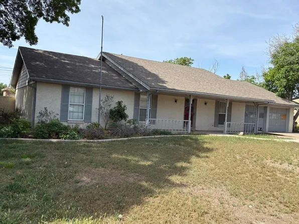 1303 W Avenue I, Lovington, NM 88260