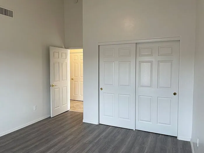 1046 N 4th Ave #2 — Photo 22