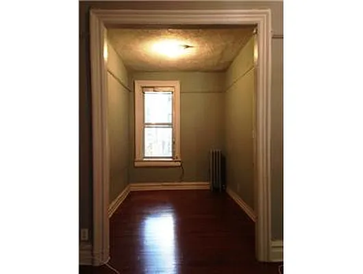 Rented by Douglas Elliman | media 25