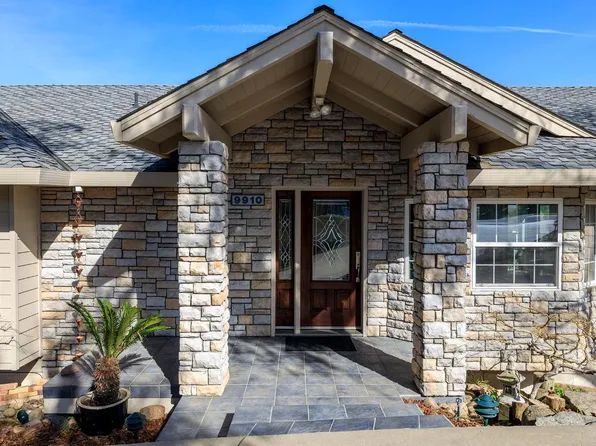 9910 Mount Oak Ct, Oakdale, CA 95361