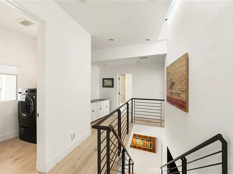 3230 Tyrol Dr — Photo 41