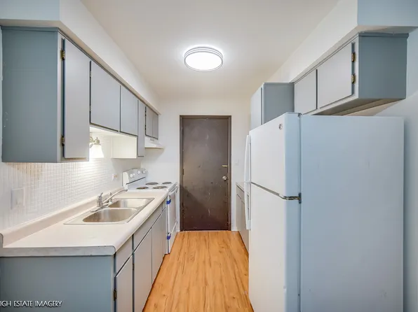 200 Madison St Unit 3E, Joliet, IL 60435