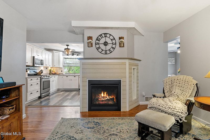 5th image of 2315 Nelson Drive
