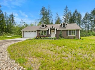 14413 E Victor Rd, Belfair, WA 98528