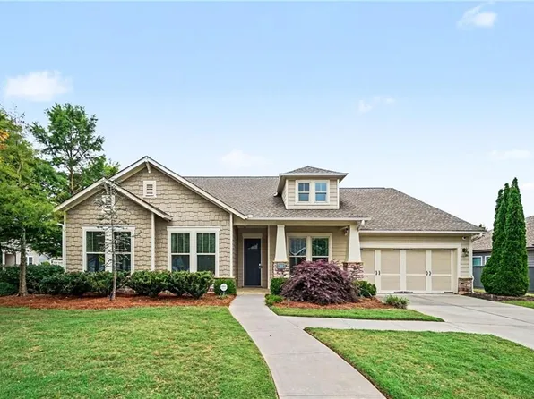 105 Sheridan Dr, Woodstock, GA 30189