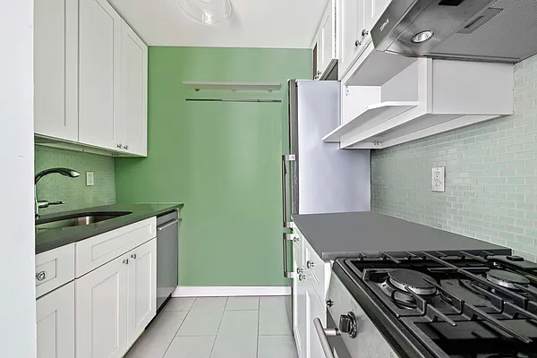 Rented by Compass | media 4