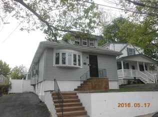 27 Crafton Ave, Staten Island, NY 10314
