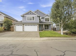 652 June Dr, Molalla, OR 97038