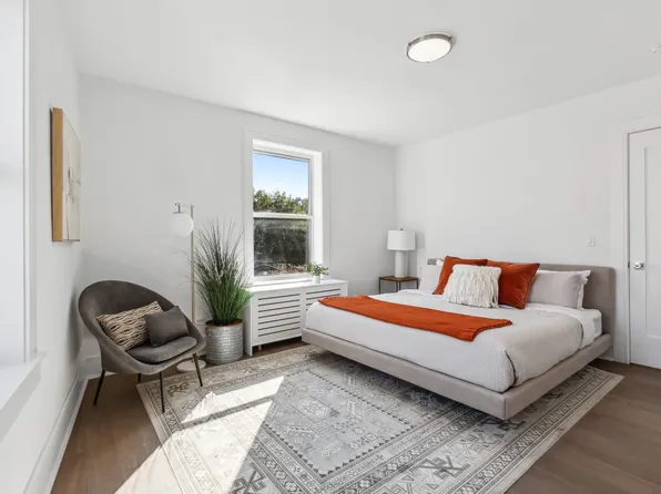 148-09 Northern Boulevard image 5 of 15