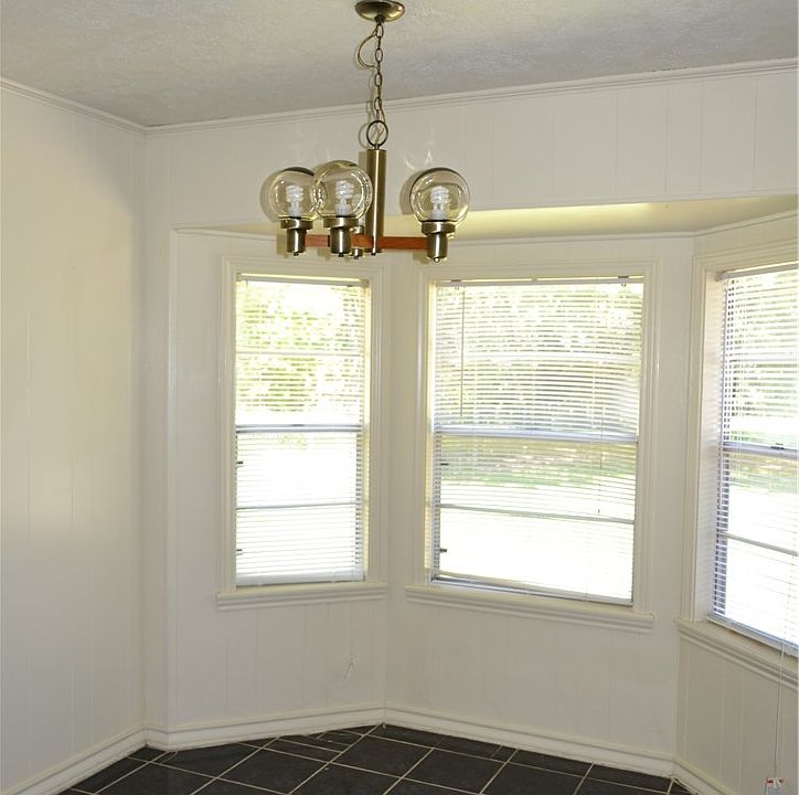 1st image of 1803 Medina Dr #1803