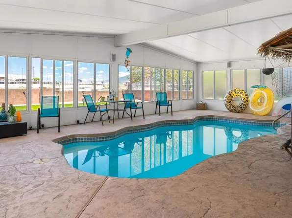 2869 Chessman Dr SE, Rio Rancho, NM 87124
