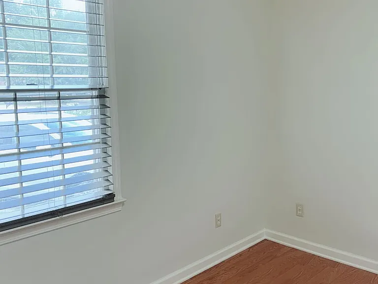 33 Althea Cir #B — Photo 7