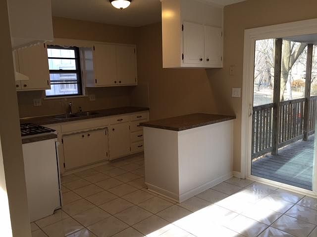 1st image of 13719 Parker Ave