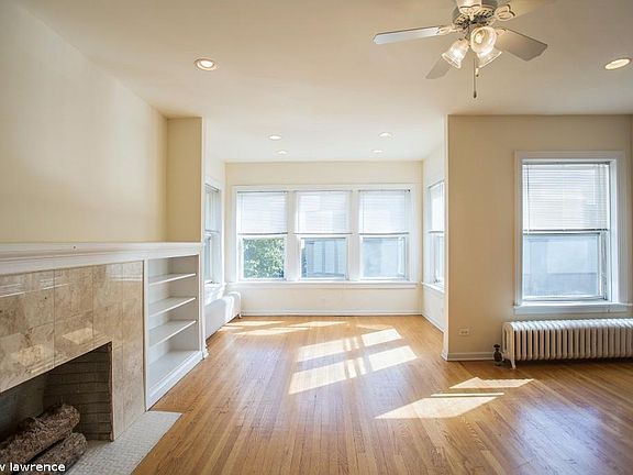 3rd image of 1942 W Lawrence Ave #1615