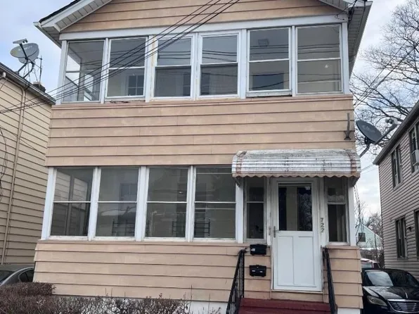 722 Roselle St, Linden, NJ 07036