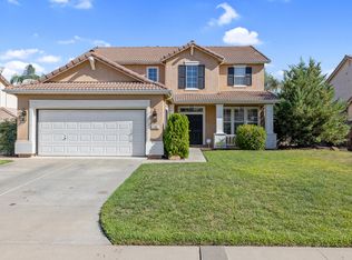 796 W Encore Dr, Hanford, CA 93230