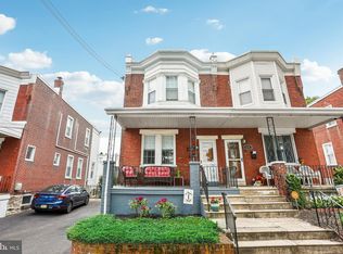 618 Arthur St, Philadelphia, PA 19111