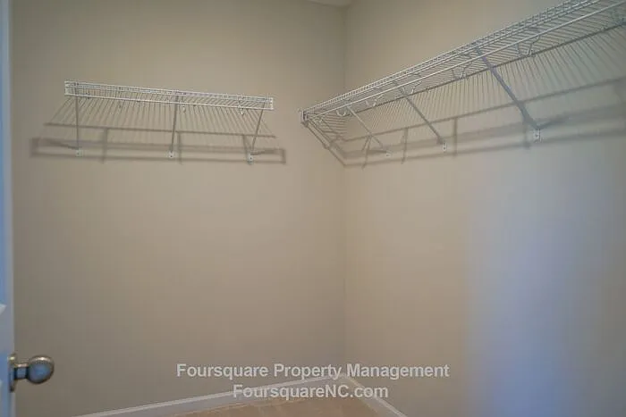 6405 Giddings St — Photo 29