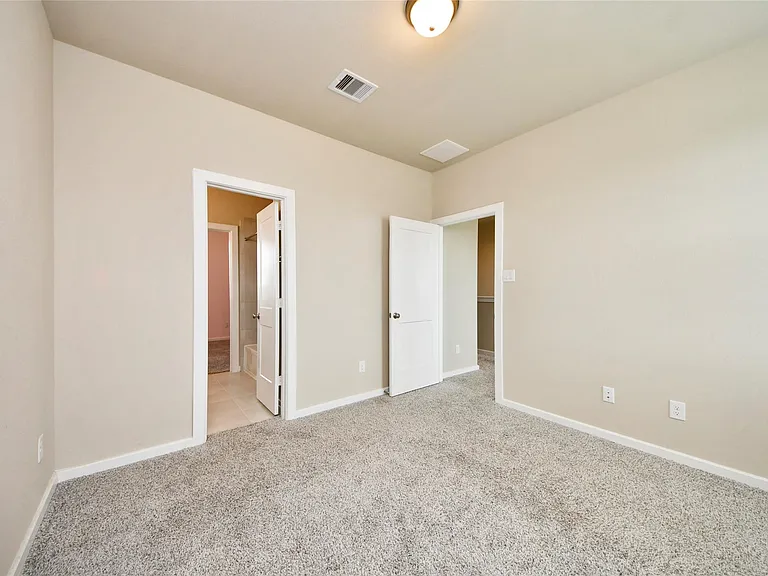 19623 San Angelo Park Dr — Photo 13