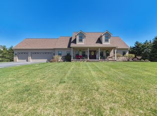 7108 Ryan St, Whitmore Lake, MI 48189