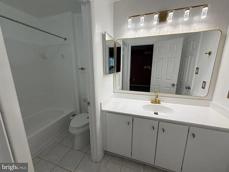 12224 Dapple Gray Ct — Photo 27