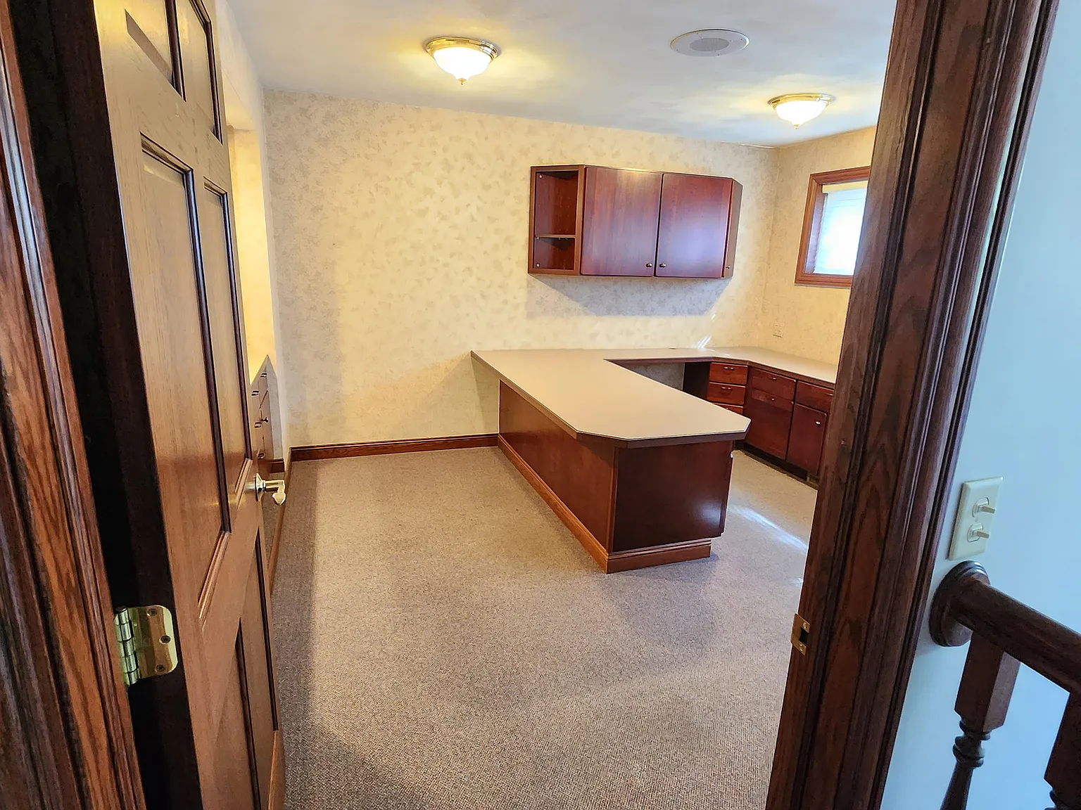 435 North Mulford Road STE 8 & 9 - 8&9 — Photo 3