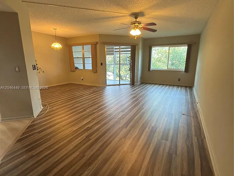1300 SW 125th Ave #314K — Photo 6
