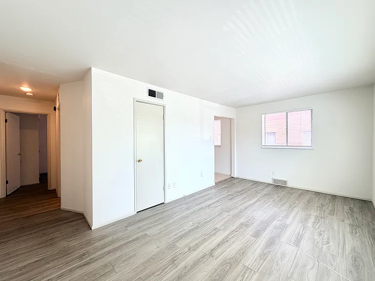 4109 Germania St #1B — Photo 4