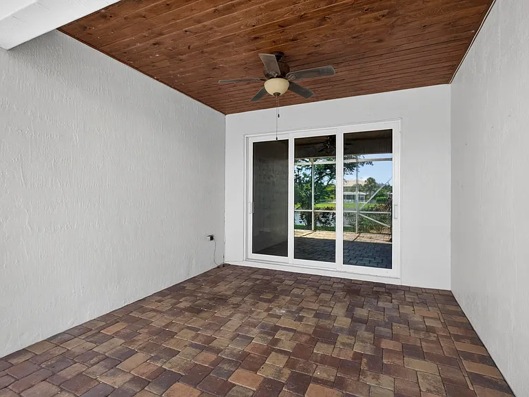 9202 Wrangler Dr — Photo 44