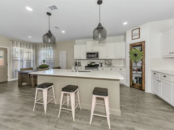 232 Drumcliffe Dr, Haslet, TX 76052