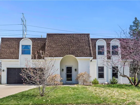 10531 Wedd St, Overland Park, KS 66212