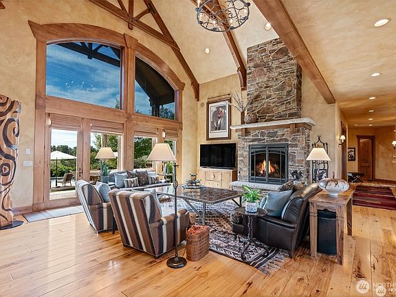 5th image of 721 Selah Ridge Drive