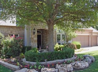 12129 S Ash Ave W, Jenks, OK 74037