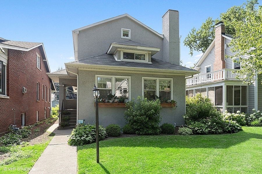 1st image of 326 Ashland Ave