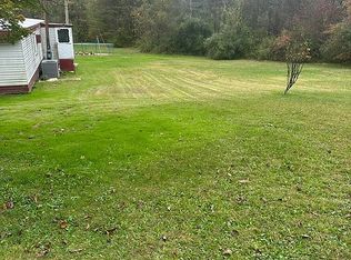 8382 Deforrest Rd, Huntingdon, PA 16652