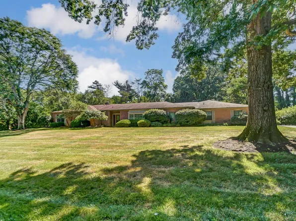 7980 Springvalley Dr, Cincinnati, OH 45236
