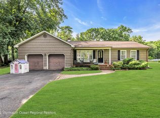 43 Emma Pl, Eatontown, NJ 07724